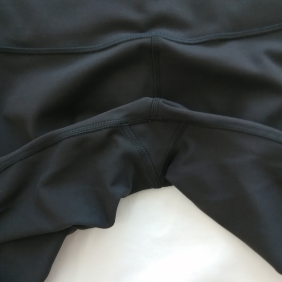 Lululemon 2024 Wunder Train 23" High Rise Black Leggings 6 - Picture 8 of 14